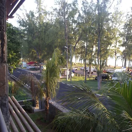 West Terraces Residence No 5 With Seafront - Licensed By Tourism Authority 13516 Flic-en-Flacq Chambre photo